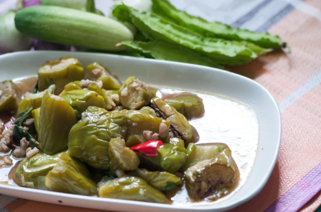 cara menyimpan terong, tips menyimpan sayur, terong tahan lama, terong tidak cepat busuk, terong lembek, dapur ibu muda, sayur sehat tropis.